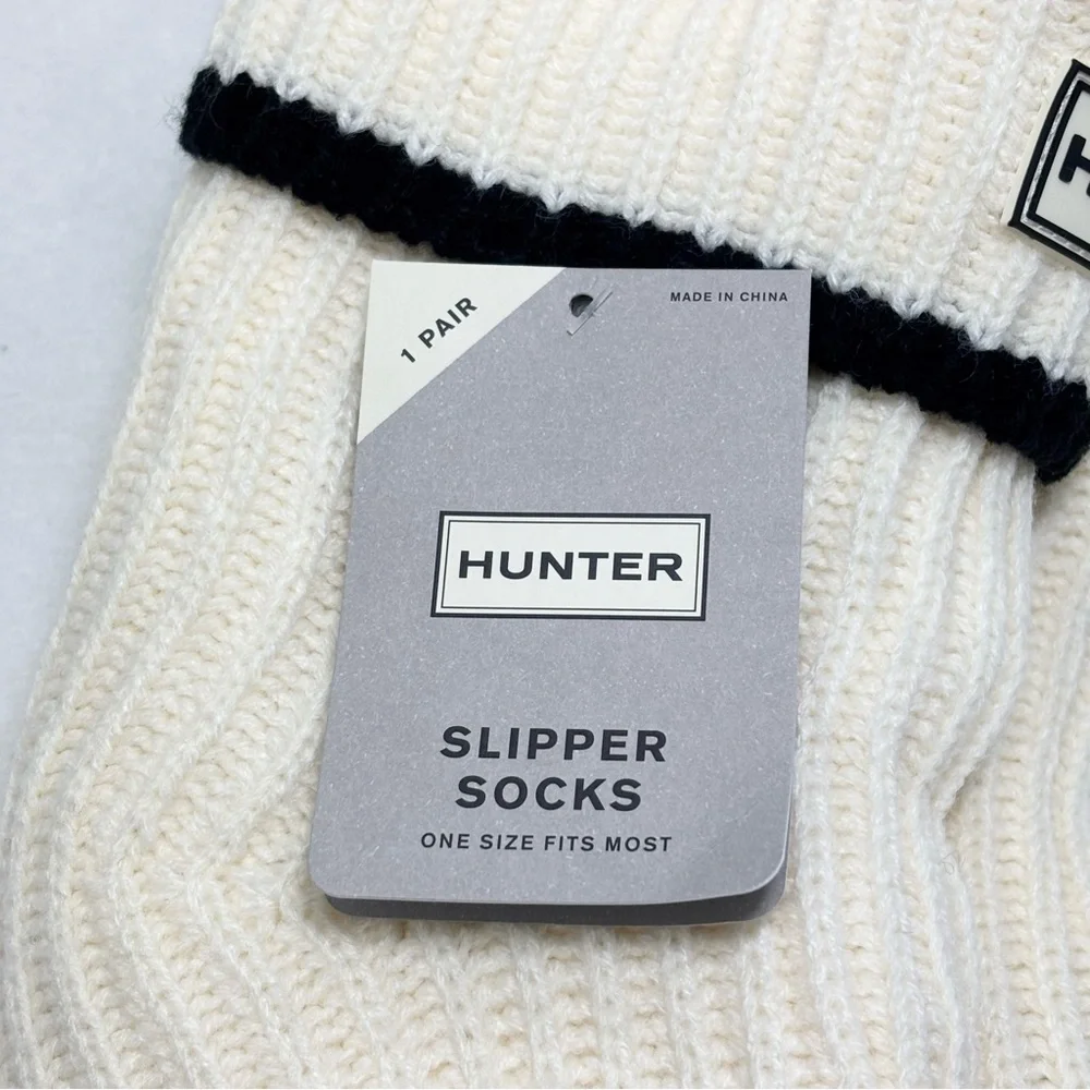 Hunter Cream Cable Knit Socks with Striped Cuff‎ ONe Size Fits Most